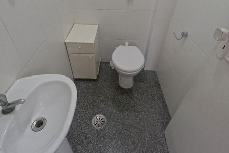 Apartamento para alugar com 196m², 3 quartos e 1 vagaBanheiro de Serviço