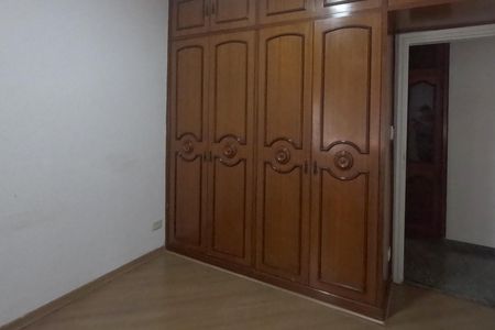Apartamento para alugar com 196m², 3 quartos e 1 vagaQuarto 2
