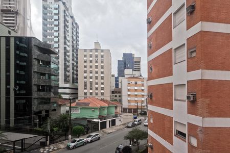 Apartamento para alugar com 196m², 3 quartos e 1 vagaVista do Quarto 2