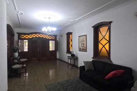 Apartamento para alugar com 196m², 3 quartos e 1 vagaÁrea Comum - Hall de Entrada