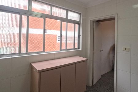 Apartamento para alugar com 196m², 3 quartos e 1 vagaÁrea de Serviço