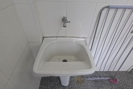 Apartamento para alugar com 196m², 3 quartos e 1 vagaÁrea de Serviço