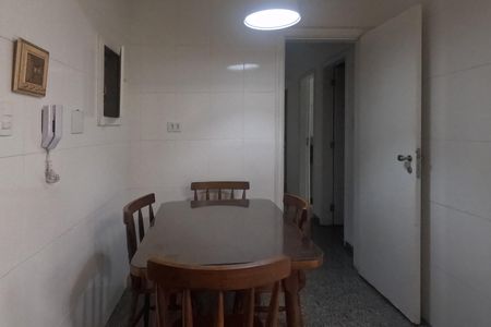 Apartamento para alugar com 196m², 3 quartos e 1 vagaCozinha