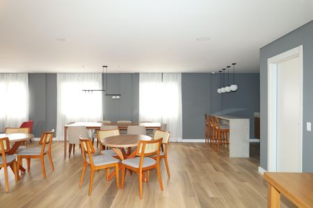 Apartamento para alugar com 38m², 2 quartos e sem vagaÁrea comum - Salão de festas