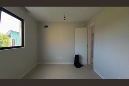 Casa de condomínio à venda com 180m², 3 quartos e 1 vagaSuíte 3