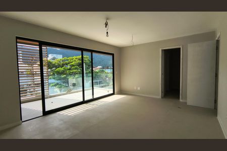 Casa de condomínio à venda com 180m², 3 quartos e 1 vagaSuíte 1