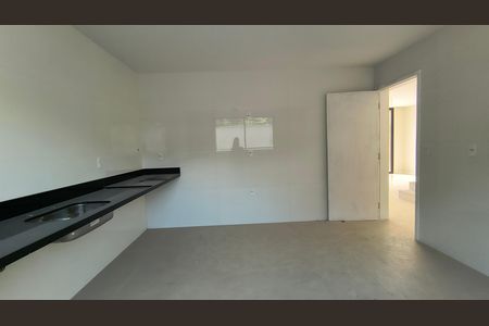 Casa de condomínio à venda com 180m², 3 quartos e 1 vagaCozinha 