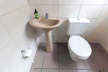 Casa para alugar com 80m², 1 quarto e sem vagaBanheiro