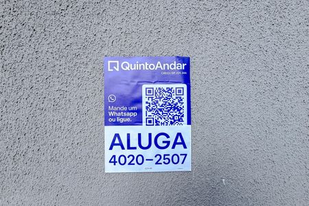 Studio à venda com 35m², 1 quarto e sem vaga Studio à venda com 35m², 1 quarto e sem vagaPlaquinha