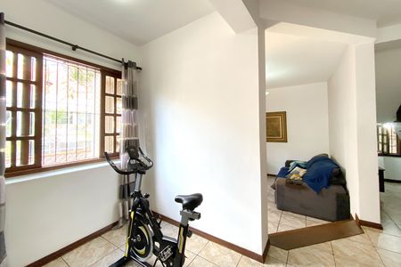 Casa à venda com 283m², 4 quartos e 4 vagas