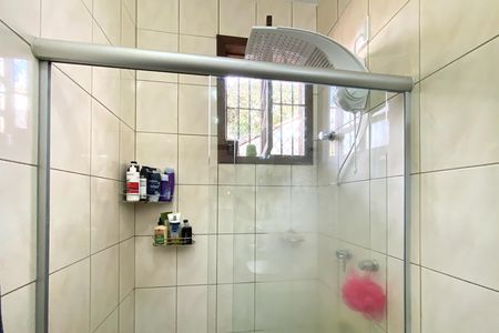 Casa à venda com 283m², 4 quartos e 4 vagas Casa à venda com 283m², 4 quartos e 4 vagasBanheiro da Suíte