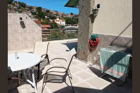 Apartamento à venda com 182m², 3 quartos e 2 vagas