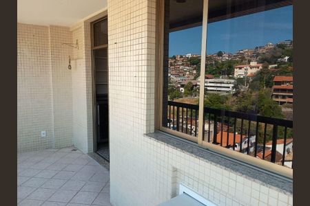 Apartamento à venda com 182m², 3 quartos e 2 vagas