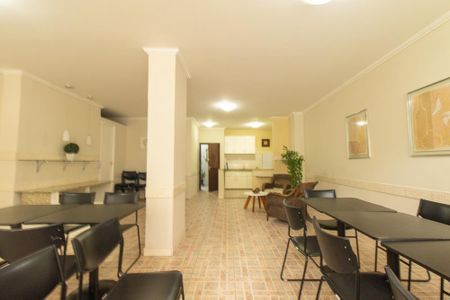 Apartamento para alugar com 146m², 3 quartos e 1 vaga Apartamento para alugar com 146m², 3 quartos e 1 vagaÁrea comum - Salão de festas