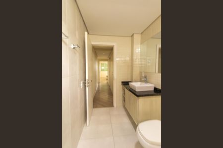 Apartamento para alugar com 146m², 3 quartos e 1 vaga Apartamento para alugar com 146m², 3 quartos e 1 vagaBanheiro Social