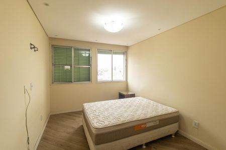 Apartamento para alugar com 146m², 3 quartos e 1 vaga Apartamento para alugar com 146m², 3 quartos e 1 vagaQuarto 1