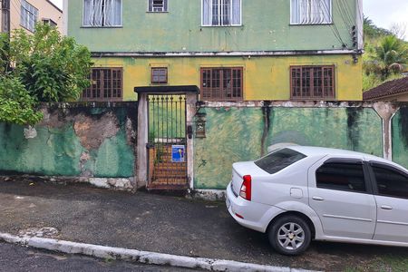 Apartamento para alugar com 65m², 2 quartos e sem vagafachada
