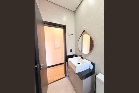 Casa de condomínio à venda com 208m², 3 quartos e 4 vagasBanheiro Social 