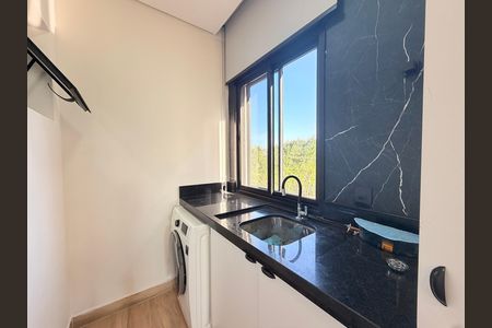 Casa de condomínio à venda com 208m², 3 quartos e 4 vagasÁrea de Serviço