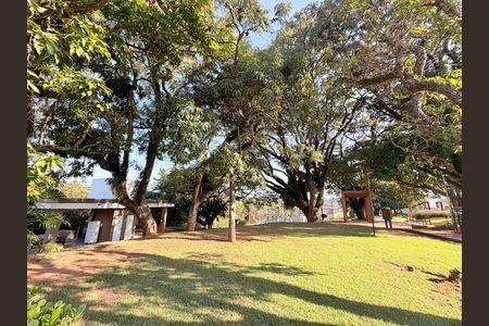 Casa de condomínio à venda com 208m², 3 quartos e 4 vagasÁrea comum