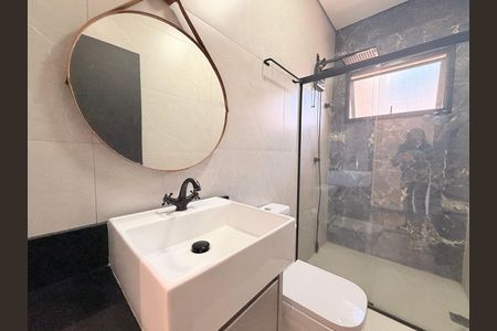 Casa de condomínio à venda com 208m², 3 quartos e 4 vagasBanheiro Social 
