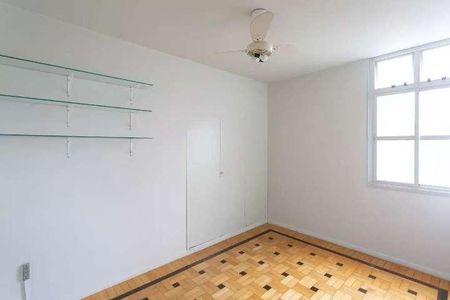 Apartamento à venda com 2 quartos, 66m² em Horto, Belo Horizonte