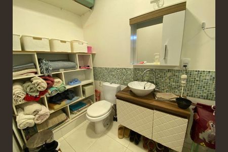 Casa à venda com 158m², 4 quartos e 3 vagas