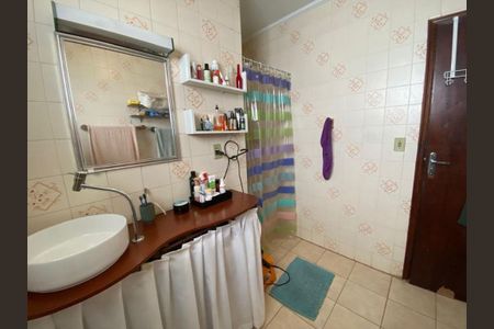 Casa à venda com 158m², 4 quartos e 3 vagas