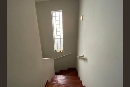 Casa à venda com 158m², 4 quartos e 3 vagas