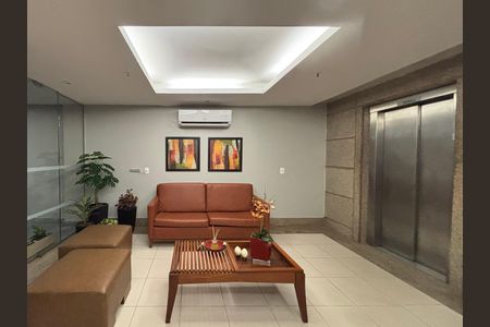 Apartamento para alugar com 100m², 2 quartos e 1 vaga Apartamento para alugar com 100m², 2 quartos e 1 vagaPortaria