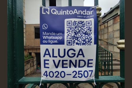 Casa para alugar com 310m², 4 quartos e 6 vagasFachada 