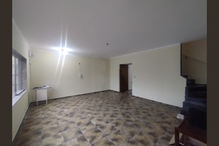 Casa para alugar com 310m², 4 quartos e 6 vagasSala 