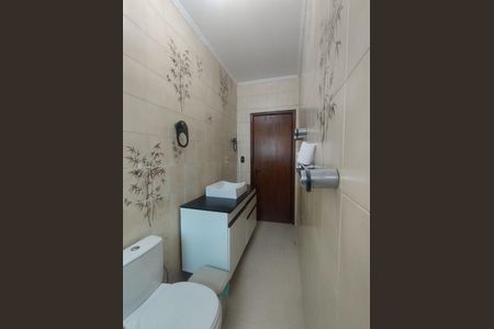 Casa para alugar com 310m², 4 quartos e 6 vagasBanheiro - torneira