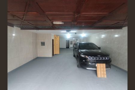 Casa para alugar com 310m², 4 quartos e 6 vagasGaragem