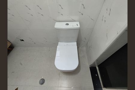 Casa para alugar com 310m², 4 quartos e 6 vagasBanheiro - torneira