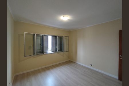 Casa para alugar com 310m², 4 quartos e 6 vagasQuarto 