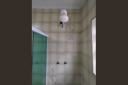 Casa para alugar com 310m², 4 quartos e 6 vagasBanheiro - torneira
