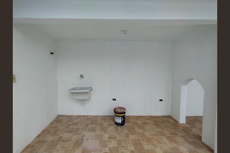 Casa para alugar com 310m², 4 quartos e 6 vagasÁrea de Serviço 