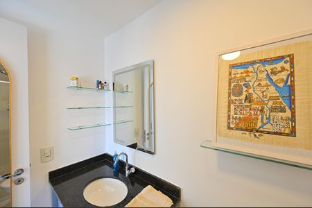 Apartamento à venda com 33m², 1 quarto e 1 vagaBanheiro Social
