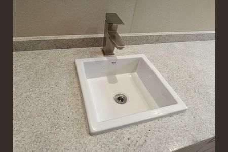 Apartamento à venda com 151m², 3 quartos e 2 vagas Apartamento à venda com 151m², 3 quartos e 2 vagasBanheiro da Suíte