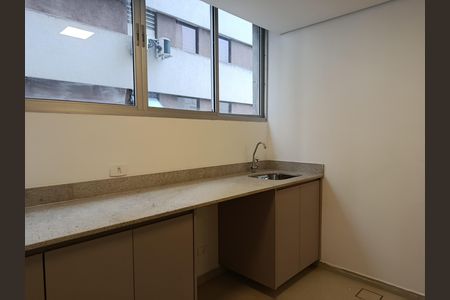 Apartamento à venda com 151m², 3 quartos e 2 vagas Apartamento à venda com 151m², 3 quartos e 2 vagasÁrea de Serviço