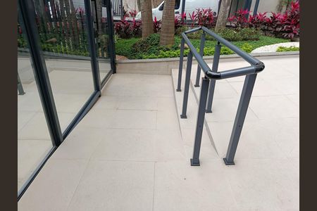 Apartamento à venda com 151m², 3 quartos e 2 vagas Apartamento à venda com 151m², 3 quartos e 2 vagasRampa de acesso