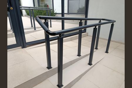 Apartamento à venda com 151m², 3 quartos e 2 vagas Apartamento à venda com 151m², 3 quartos e 2 vagasRampa de acesso