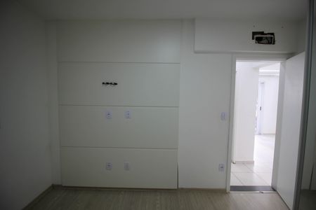 Apartamento para alugar com 65m², 2 quartos e 1 vaga Apartamento para alugar com 65m², 2 quartos e 1 vagaQuarto