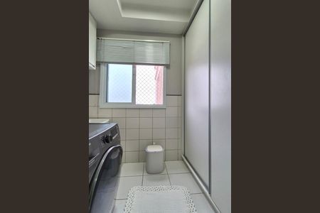 Apartamento à venda com 61m², 2 quartos e 2 vagas Apartamento à venda com 61m², 2 quartos e 2 vagasÁrea de Serviço