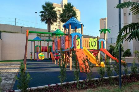 Apartamento à venda com 61m², 2 quartos e 2 vagas Apartamento à venda com 61m², 2 quartos e 2 vagasÁrea comum - Playground
