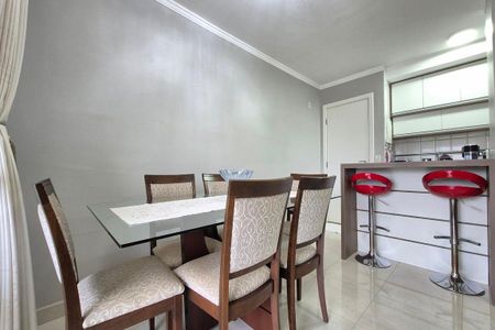 Apartamento à venda com 61m², 2 quartos e 2 vagas Apartamento à venda com 61m², 2 quartos e 2 vagasSala de Jantar