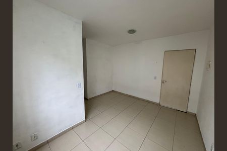 Sala de apartamento para alugar com 2 quartos, 45m² em Jardim Sao Miguel, Ferraz de Vasconcelos