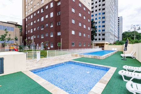 Apartamento para alugar com 38m², 2 quartos e sem vaga Apartamento para alugar com 38m², 2 quartos e sem vagaÁrea comum - Piscina
