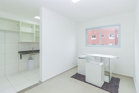 Sala de apartamento para alugar com 2 quartos, 38m² em Jardim Bandeirantes, São Paulo